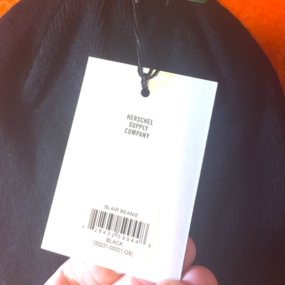 Herschel Blair unisex black ribbed trim solid tuque hat beanie NWT - Picture 5 of 7